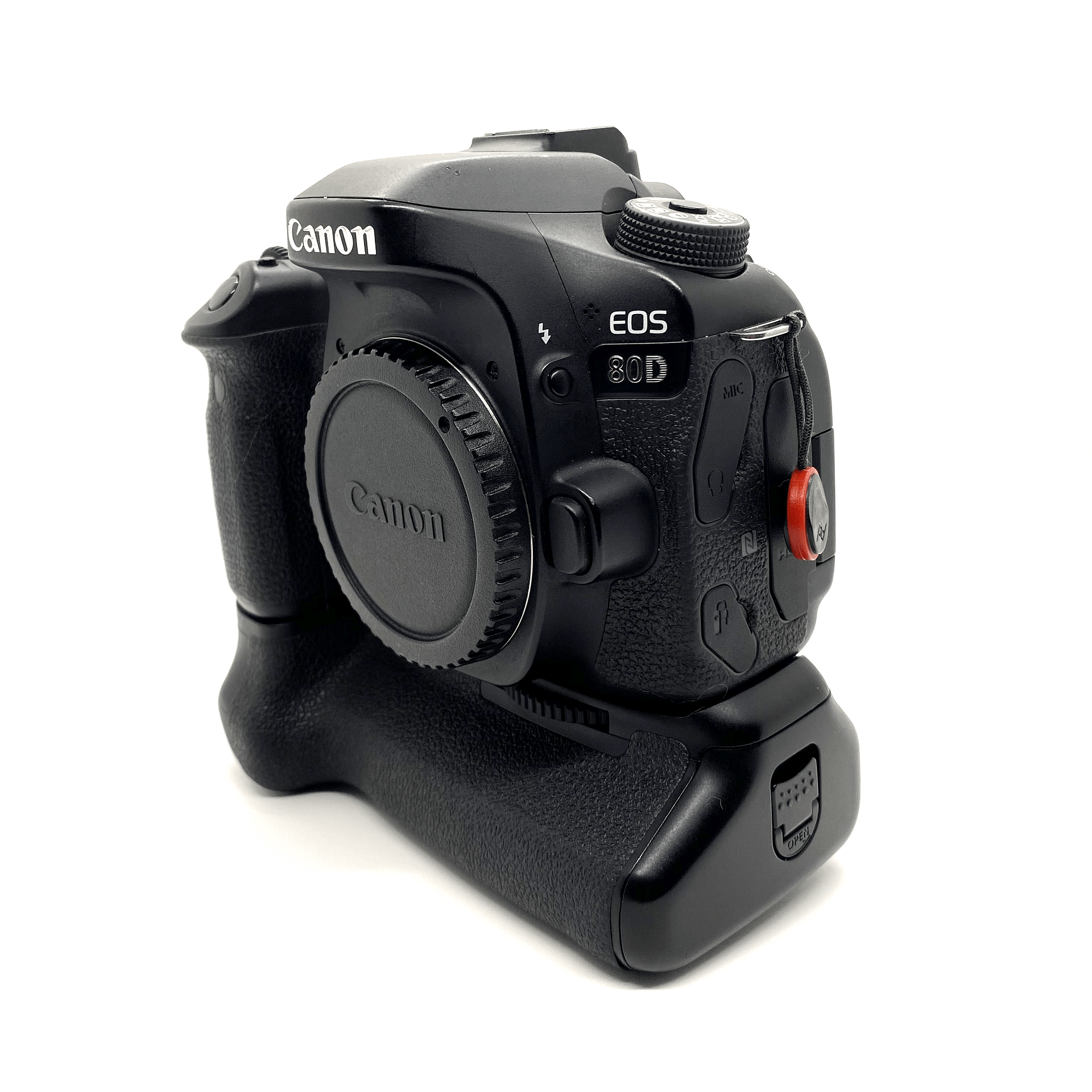Showing angle 1 of the Canon 80D for review